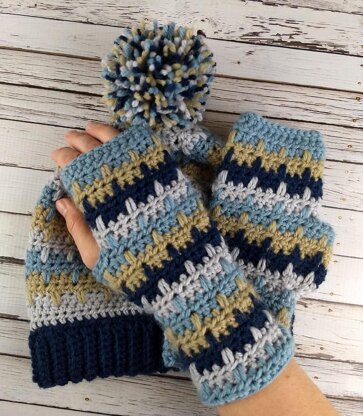 Seaside Fingerless Gloves