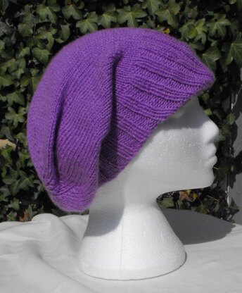 PEAK DK SLOUCH BEANIE HAT KNITTING PATTERN - MADMONKEYKNITS