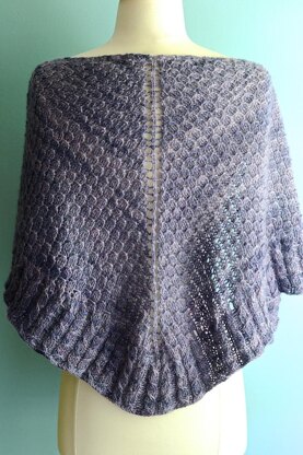 Lilac in the wind Shawl