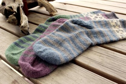 Moeraki Boulders Socks