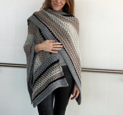 Crochet Wrap Pattern: Striking Striped Ruana