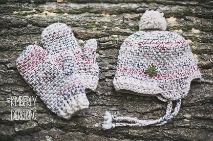 Winter Wishes Hat & Mittens