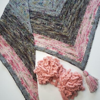 Plumage shawl