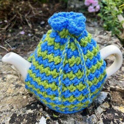 Cornflower 2 Cup Teapot Cosy Knitting Pattern_.