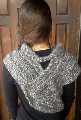 The Hunter Cowl - Inspired by Katniss