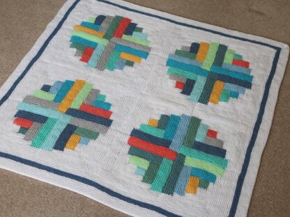 Portholes Log Cabin Blanket