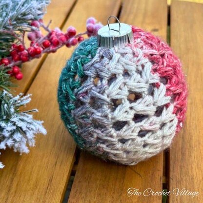 Merry & Bright Bauble Cover