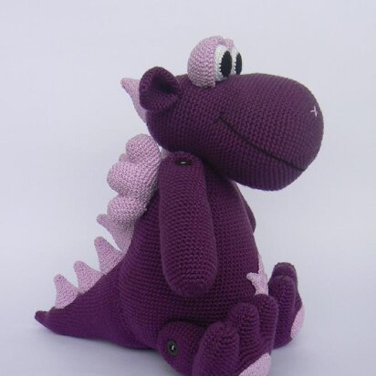 Friendly purple dragon