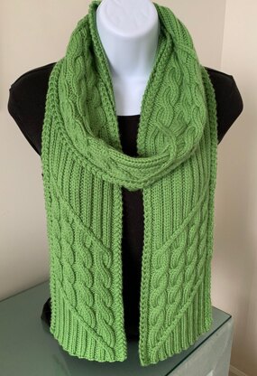 Chelsea Cables & Ribbing Scarf