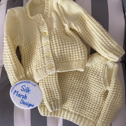 MARK – Baby Round Cardigan and Jumper