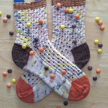 Love you too! socks - knitting pattern