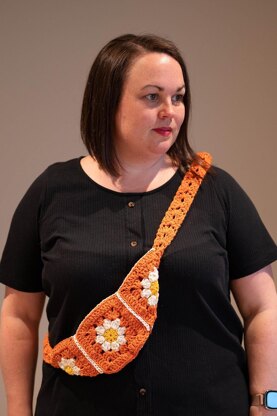 Daisy Granny Square Bum Bag