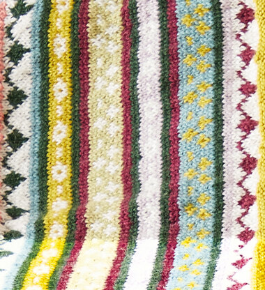 No Place Like Home Blanket by Emma Wright - Knit Along Part 4 in Sirdar Country Classic DK - 004 - Downloadable PDF