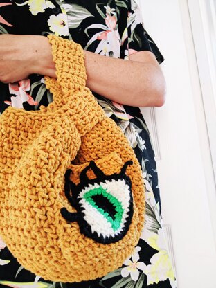 Crochet WIP Knot Bag