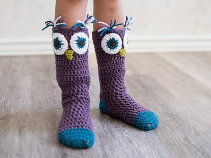 Hooded Owl Poncho and Socks