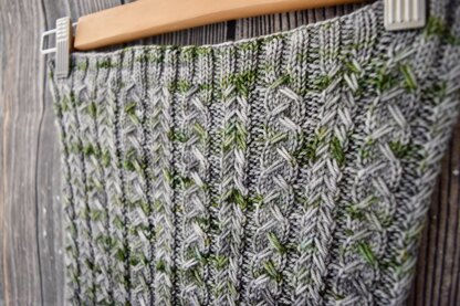 Cabled Pines Cowl