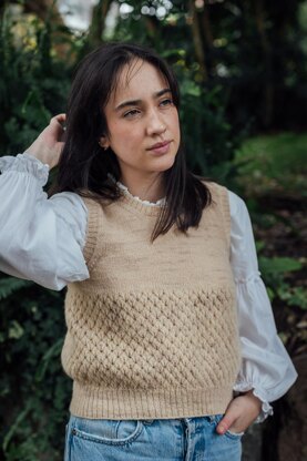 Hortensia Vest