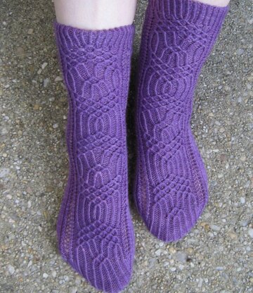 New Castle Clustered Socks