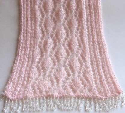 K670-Rose Trellis Scarf