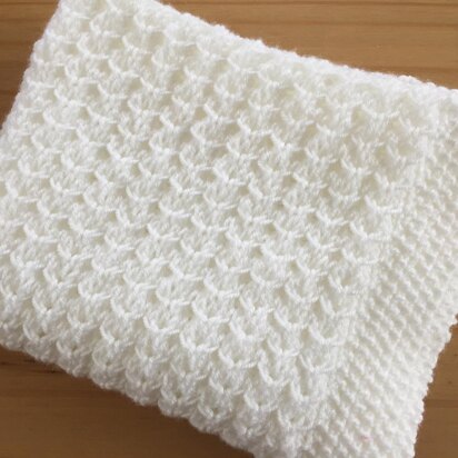 Dainty Hearts Baby Blanket