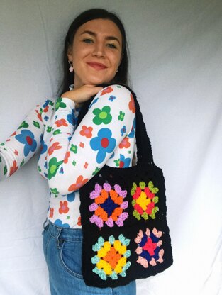 Crochet granny square tote bag online pattern