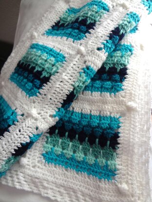 Waves and Pebbles Blanket