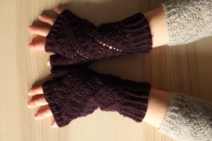 Dalgety Bay Mitts