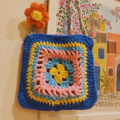 Children's bag with Granny squares