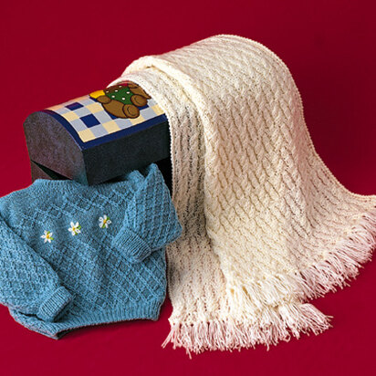 Baby Blanket With Fringes in Adriafil Avantgarde
