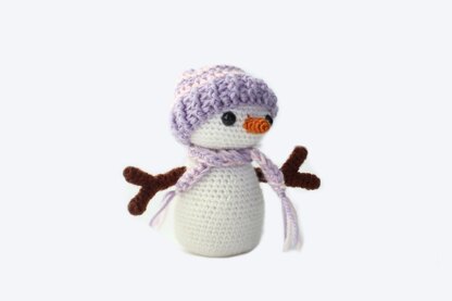 Lucy the Snowman Plushie