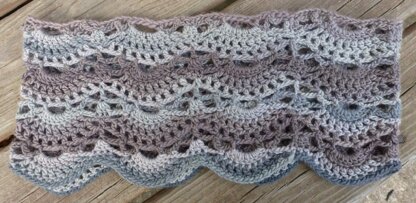 Hermosa: a crochet cowl