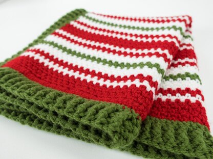 Holly Jolly Moss Stitch Crochet Blanket