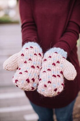 Heart of Hearts Mittens