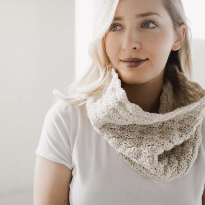 Sunny Hills Cowl