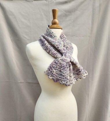 Plume Keyhole Scarf
