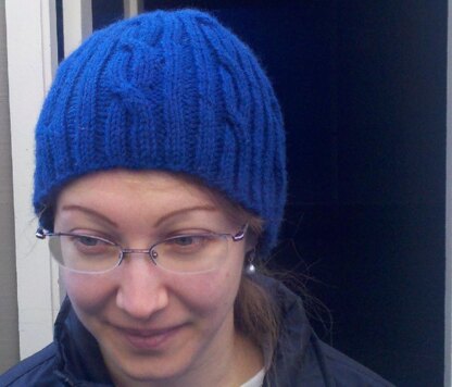 Easy Open Cabled Worsted Hat
