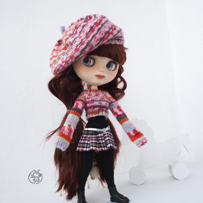 Crop sweater, hat for Blythe