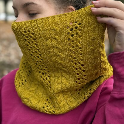 Marigold Twist Cowl