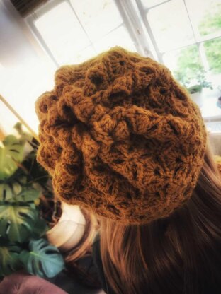 B’twixt Aran Hat and Cowl