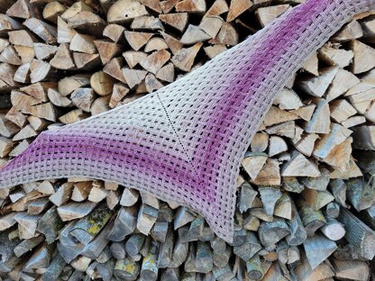 Triangular Scarf "Diomede"