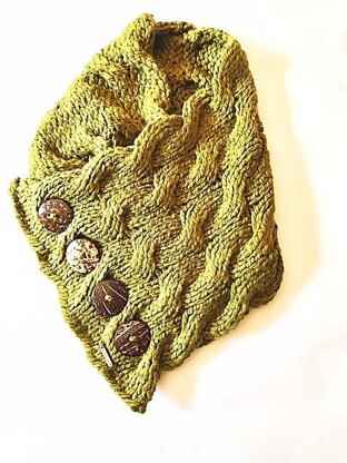 Waves of Cables Button Cowl