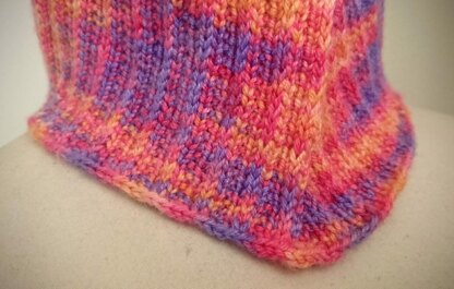 Wraparound cowl