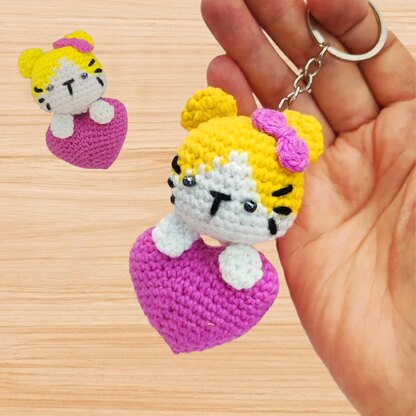 Crochet Cat & Heart Keychain – Amigurumi PDF Pattern + Video Tutorial
