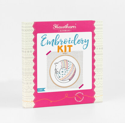 Hawthorn Handmade Cat Contemporary Embroidery Kit - 13 x 15cm / 5.11 x 5.9in