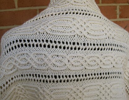 Annecy Alpine CableLace Shawl