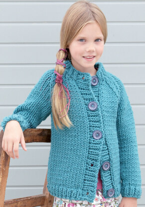 Raglan Cardigans in Hayfield Super Chunky with Wool and Ultra with Wool - 9746