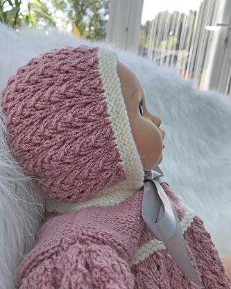 P34 Romper Suit and Bonnet