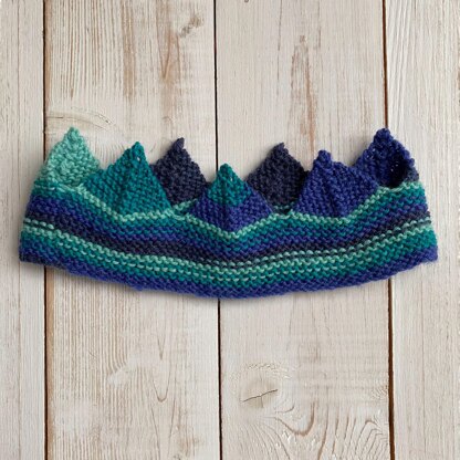 Simple Knitted Crown