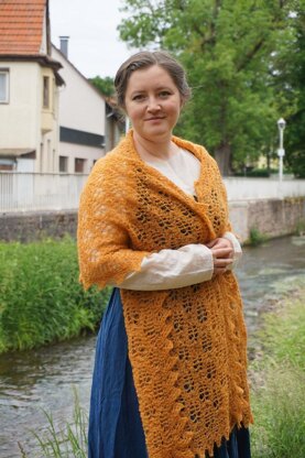 Wheat fields shawl