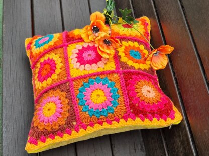 Fall in Love Cushion
